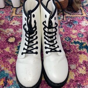 Women’s combat boots